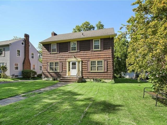 House for sale in Syracuse, New York