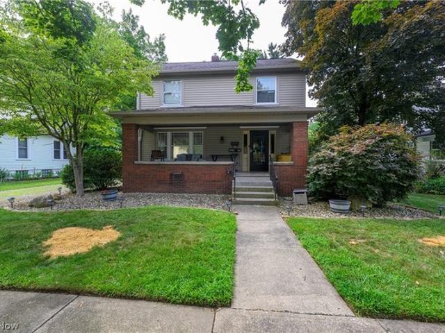 House for sale in Dover, Ohio