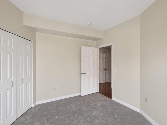 Condo for sale in Hennepin, Minnesota