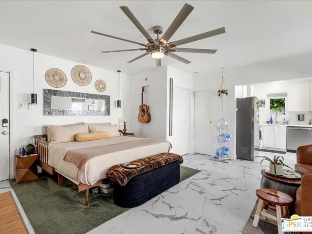 Condo for sale in Palm Springs, California