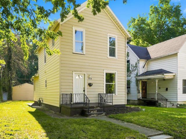 House for sale in Fort Wayne, Indiana