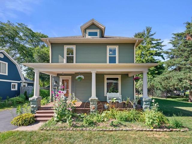 House for sale in Hartland, Wisconsin