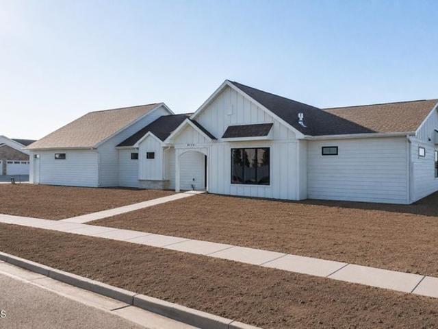 House for sale in Bismarck, North Dakota