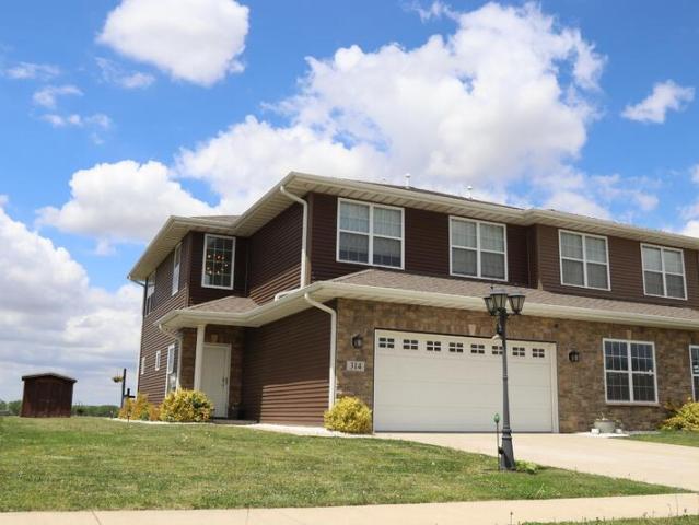 Duplex for sale in Lowell
