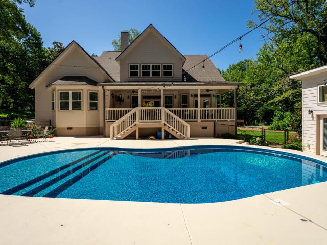 House for sale in Lookout Mountain, Georgia