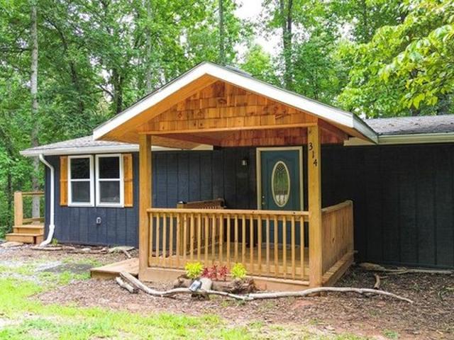 House for sale in Franklin, North Carolina