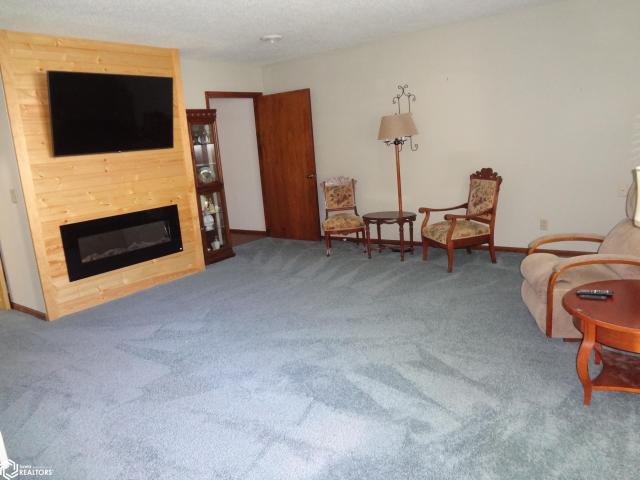 Condo for sale in Clarinda