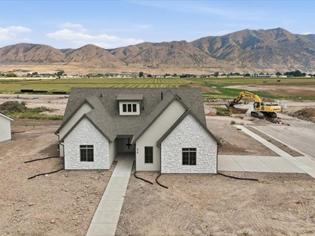 House for sale in Box Elder, Utah