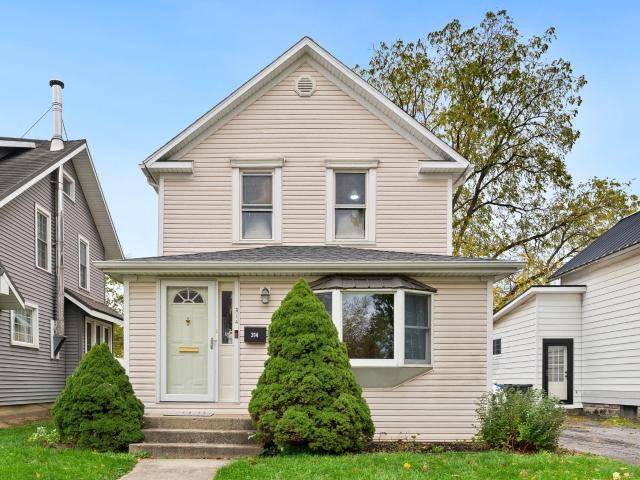 House for sale in Columbia City, Whitley County