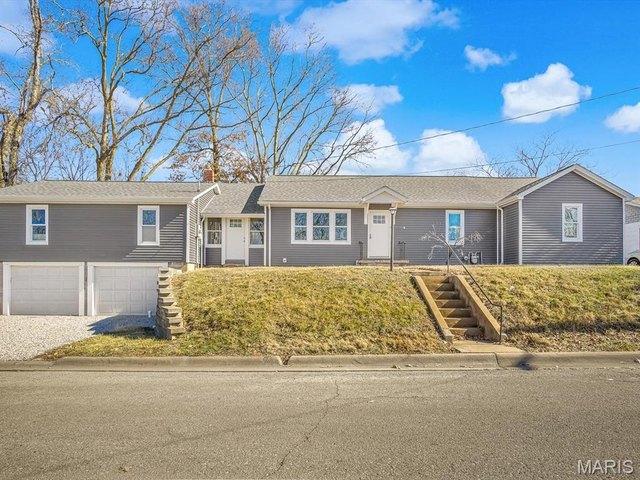 House for sale in Monroe, Illinois