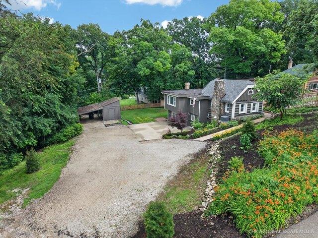 House for sale in Mchenry, Illinois