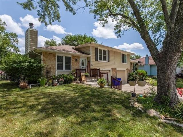 Duplex for sale in Olathe