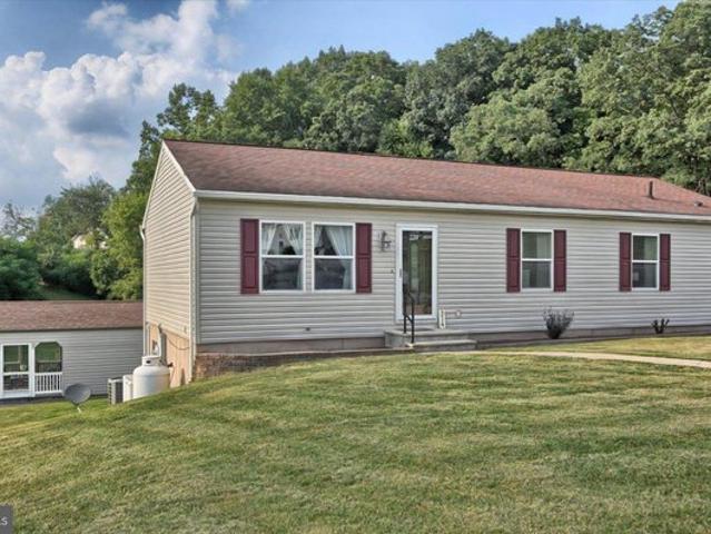 House for sale in Lewisberry, Pennsylvania