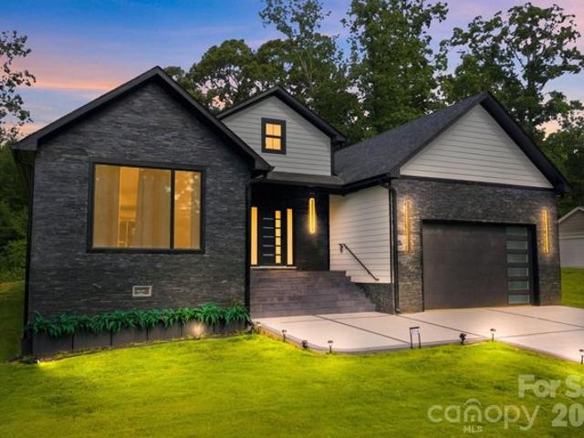 House for sale in Hildebran, North Carolina