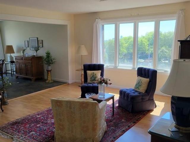 Condo for sale in Cliffside Park, New Jersey