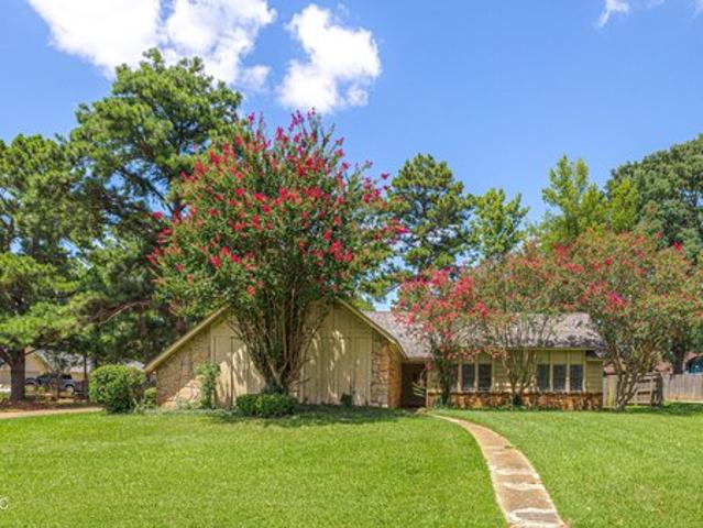 House for sale in Ridgeland, Mississippi