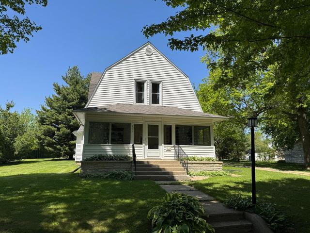 House for sale in Chadwick, Illinois