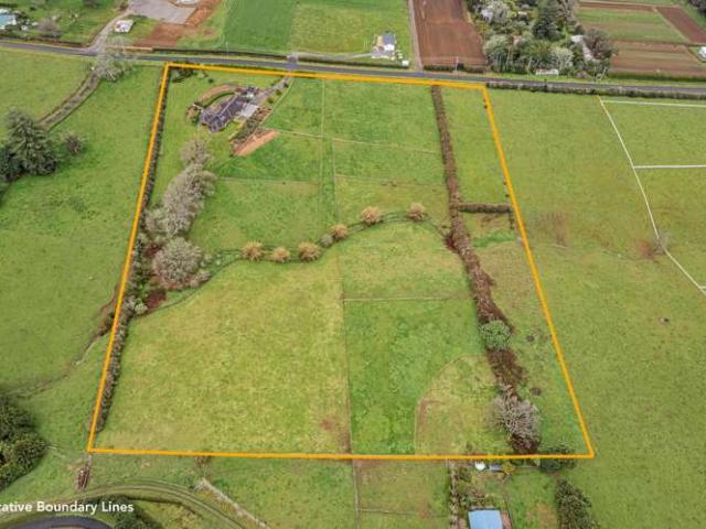 Property for sale in Auckland, Oroua County