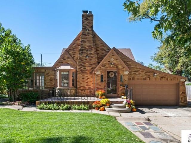 House for sale in Omaha, Douglas County