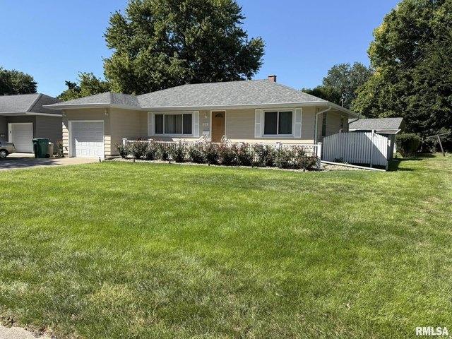 House for sale in Macomb, McDonough County