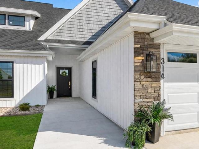 Condo for sale in Pardeeville, Wisconsin