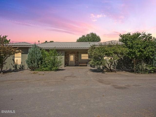 House for sale in Dona Ana, New Mexico
