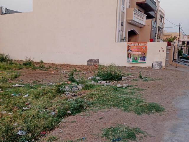 Land for sale in Hariana