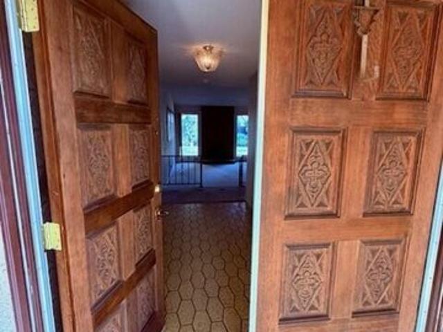 House for sale in Visalia, Tulare County