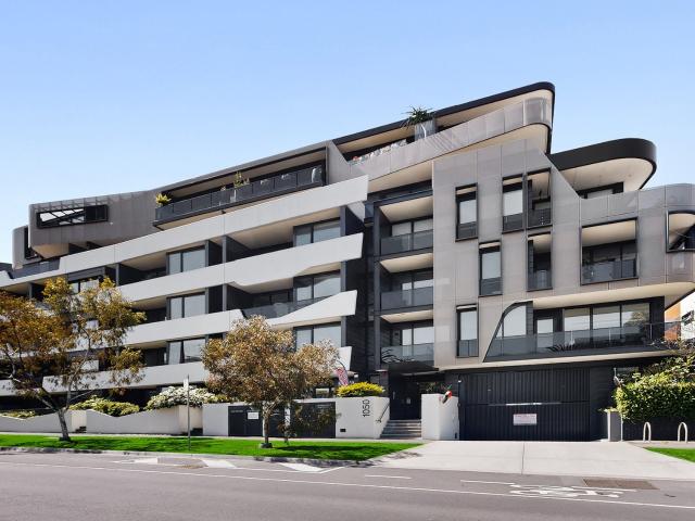 Apartment for rent in Essendon, Melbourne