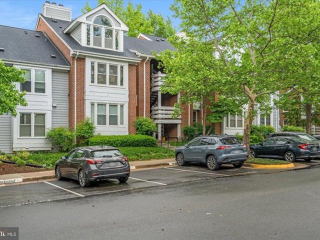 Condo for sale in Virginia