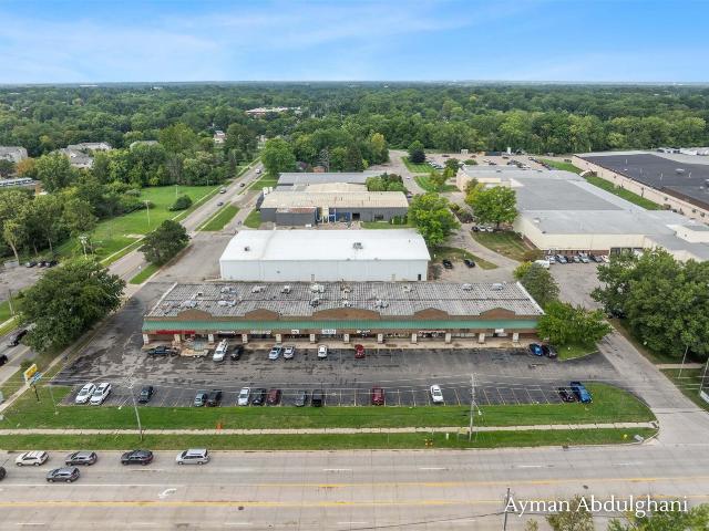 Commercial for sale in Kentwood, Michigan