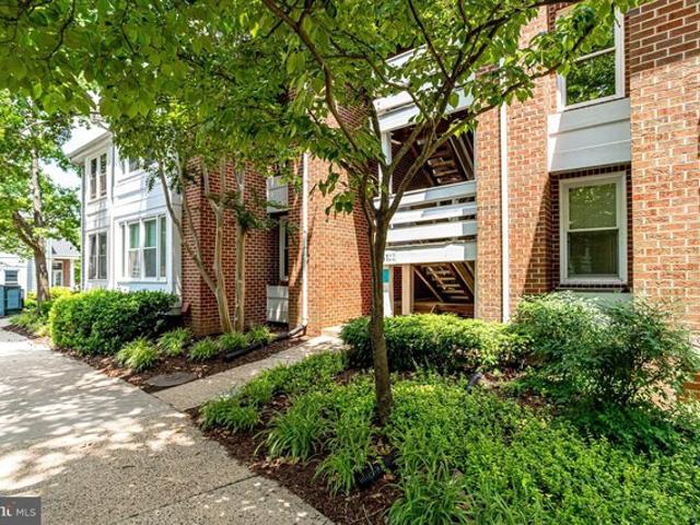 Condo for sale in Virginia