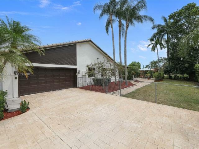 House for rent in Sunrise
