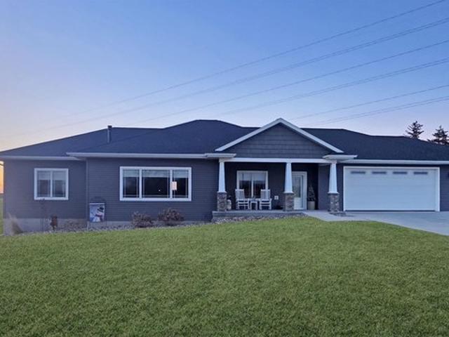 House for sale in New Hartford, Iowa