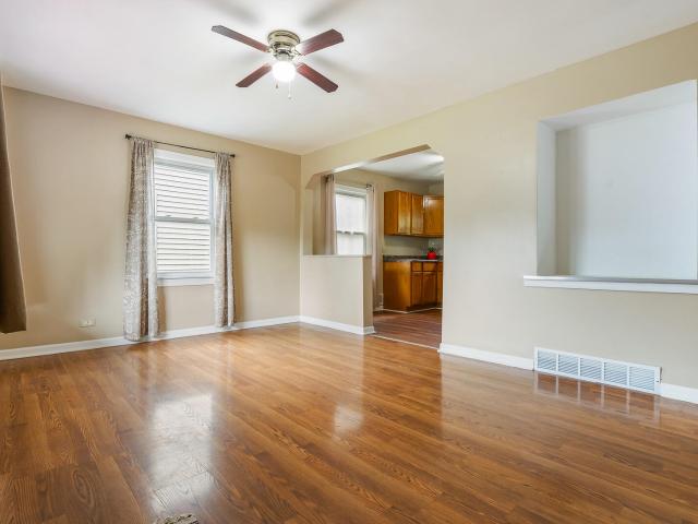House for sale in Hammond, Indiana