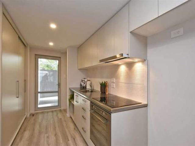 Apartment for rent in Heathcote, Canterbury