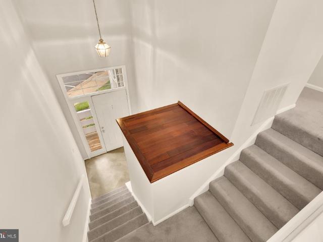 Condo for sale in Virginia