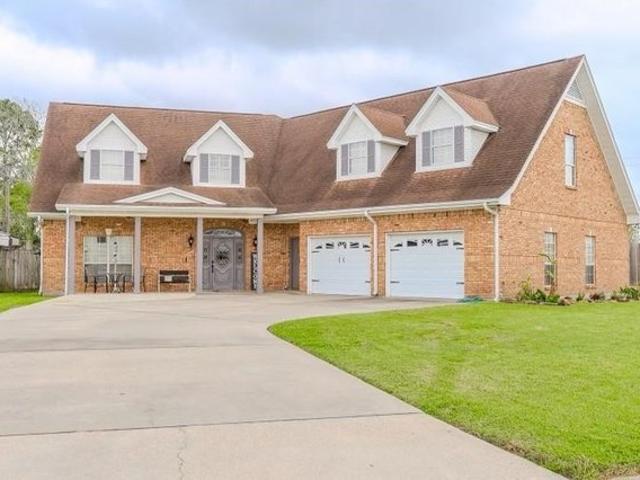 House for sale in Jefferson, Texas