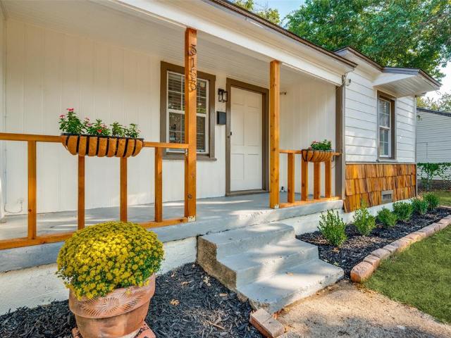House for sale in Dallas, Texas