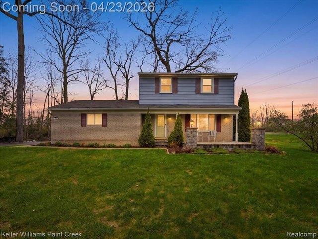 House for sale in Wixom, Michigan