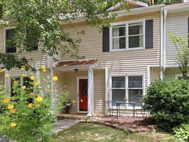 Townhouse for sale in Avondale Estates, Georgia