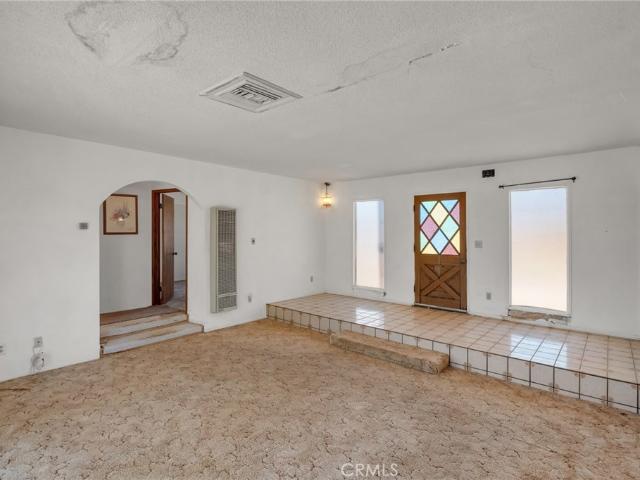 House for sale in Lucerne Valley, California