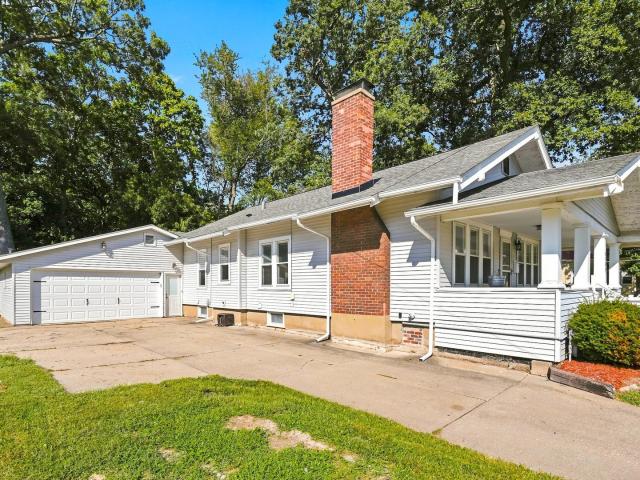 House for sale in Moline, Illinois