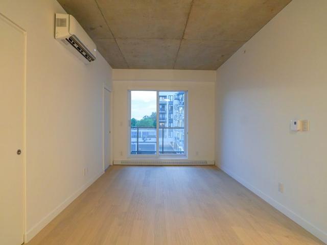 Apartment for rent in St. Leonard's, Quebec