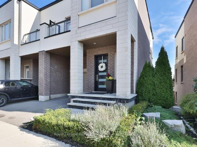 Townhouse for sale in Woburn, Ontario