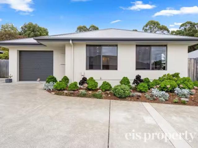 House for rent in Kingston, Tasmania