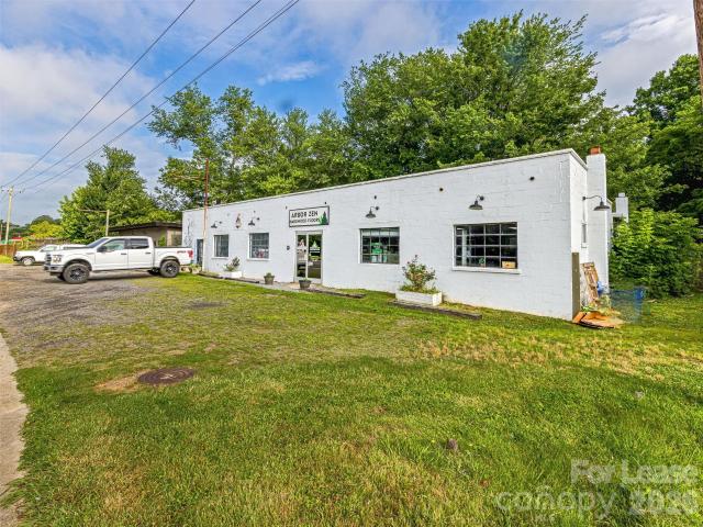 Property for rent in Black Mountain, North Carolina