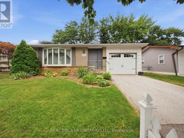House for sale in Burlington, Ontario