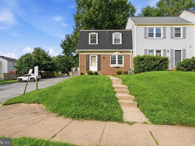 Townhouse for sale in Virginia