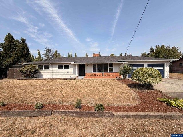 House for sale in Oregonia